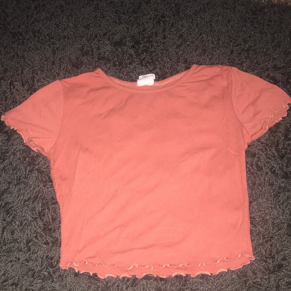 💗💗Light pink ruffled crop top
